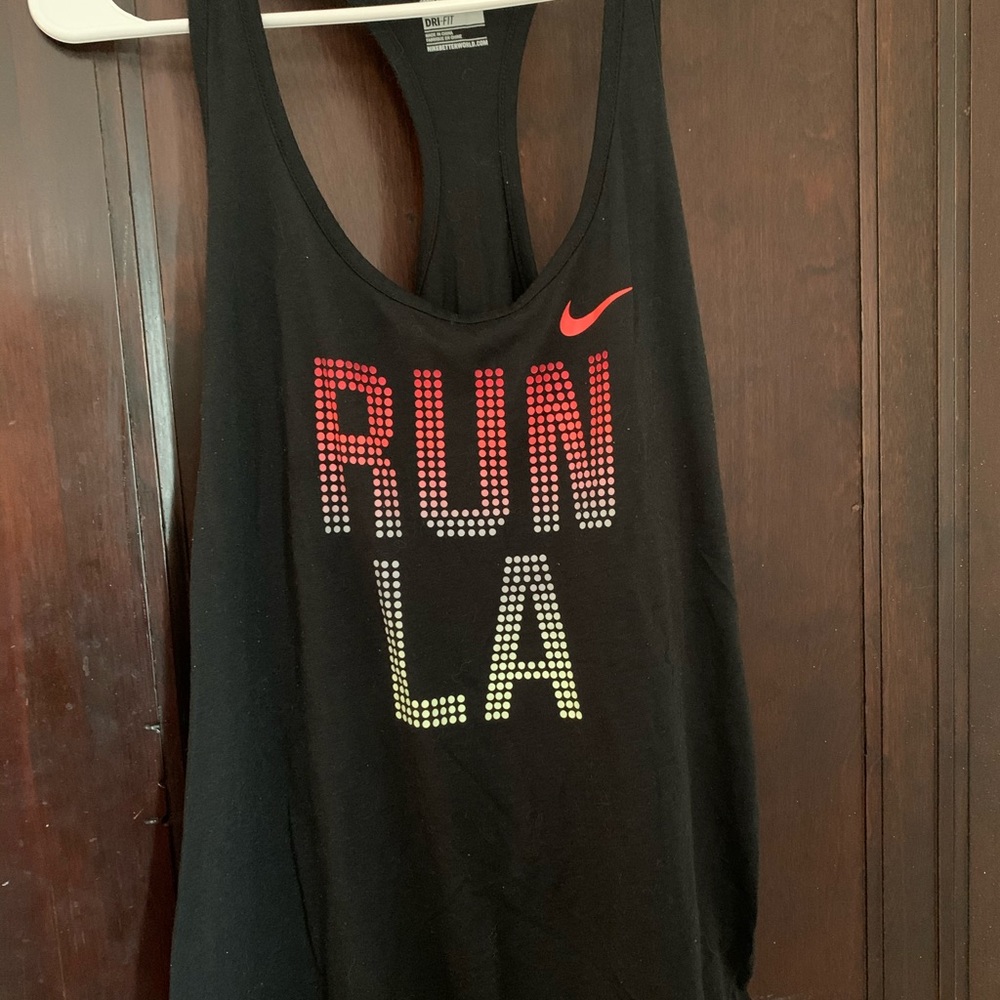 🛍 4/$20 🛍 Nike Run LA Racerback Tank